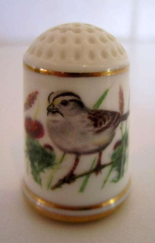 A THIMBLE--Limited Peter Barrett bird thimble.--Franklin porcelain.
