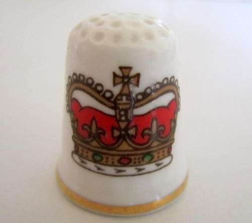 A THIMBLE---Queen Elizabeth 1952 to 1977