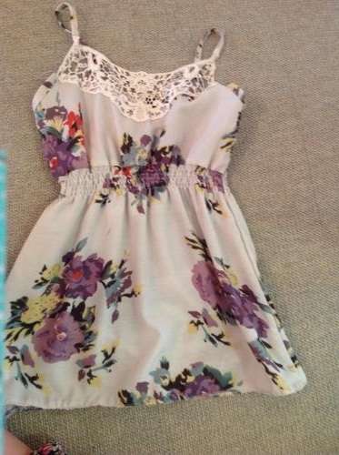 Floral top size 32