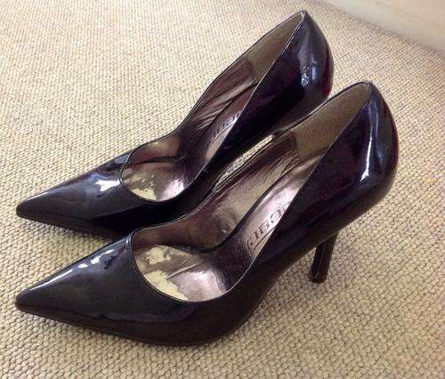 Black stilettos size 3 from I wear by truworths