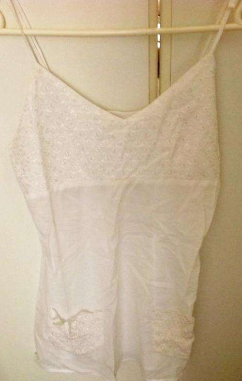 White cotton pretty top