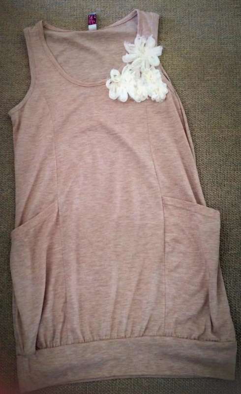 Pretty top size medium