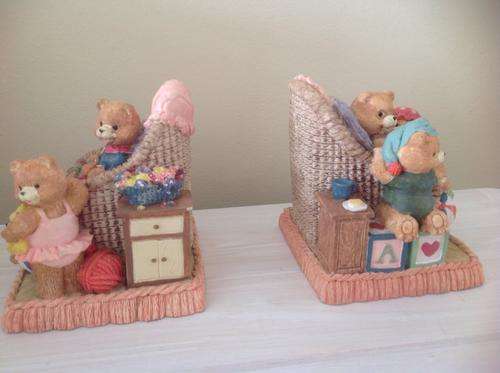 Baby bear ceramic nursery book ends