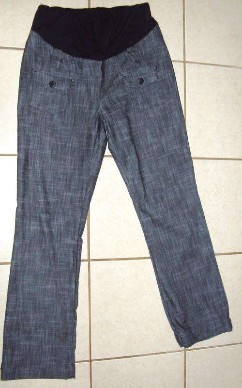 Maternity pants size 34