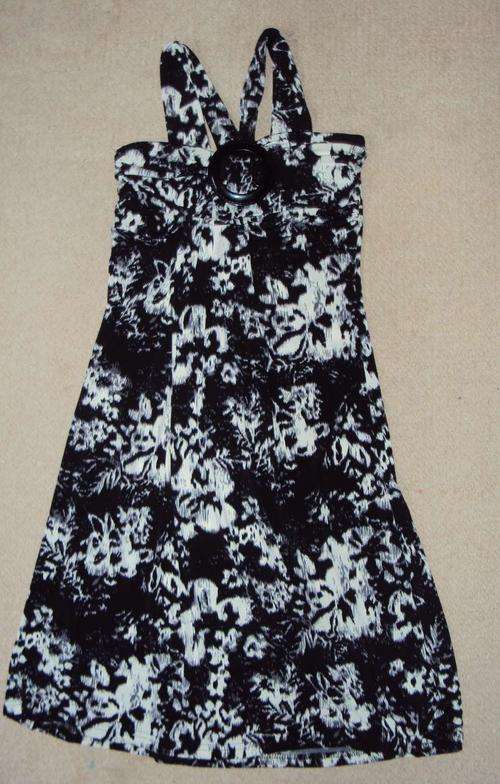 Stunning dress Was R110 now R80