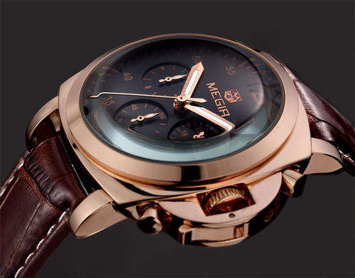 **NEW**FIRST TIME IN SOUTH AFRICA.EXCLUSIVE NEW MENS RANGE OF SPORTSWATCH, TRUE CHRONOGRAPH FUNCTION