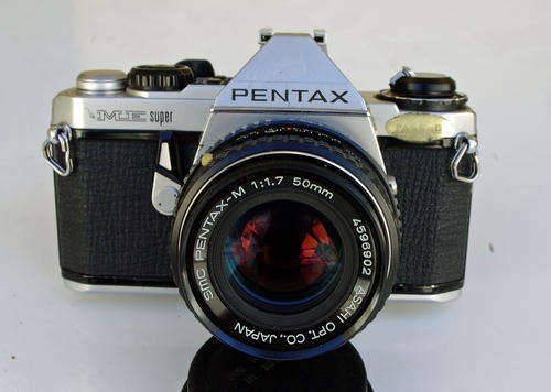 PENTAX ME Super (K-mount) with SMC PENTAX-M f1.7 50mm LENS