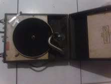 Vintage collectable grammaphone very very rare