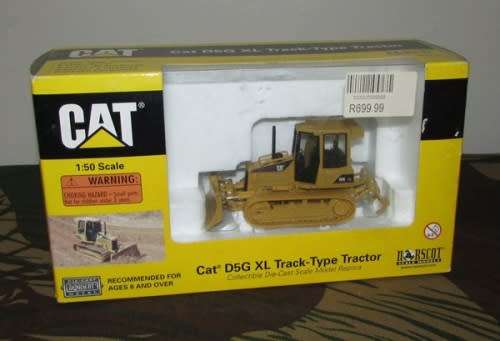 1/50 Scale CAT D5G XL Track - Type Tractor