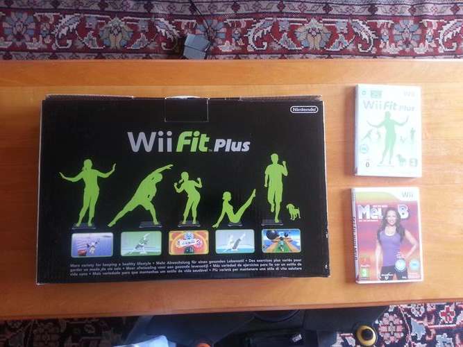 Genuine Nintendo Balance Board & Wii Fit Plus & Get Fit with Mel B