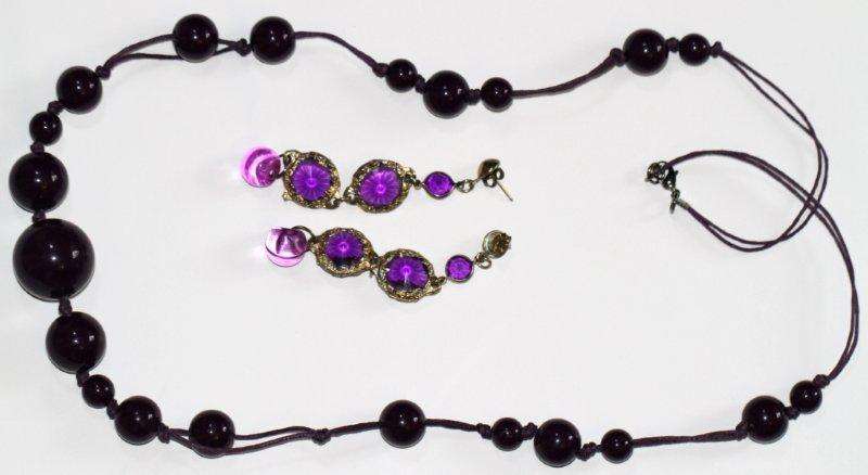 Purple lucite necklace & drop earrings - vintage set