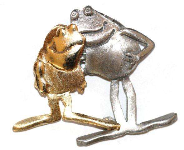 DESIGNER BROOCH - FROGS IN LOVE - ULTRACRAFT USA