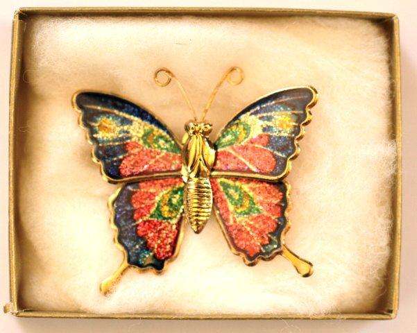 EXQUISITE BUTTERFLY BROOCH - AVON 1970'S - UNWORN IN ORIGINAL BOX