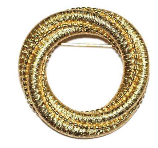 DESIGNER GOLDTONE ROUND BROOCH - TRIFARI SIGNED