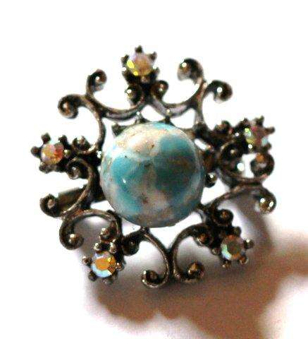 STUNNING VINTAGE BROOCH - RHINESTONES
