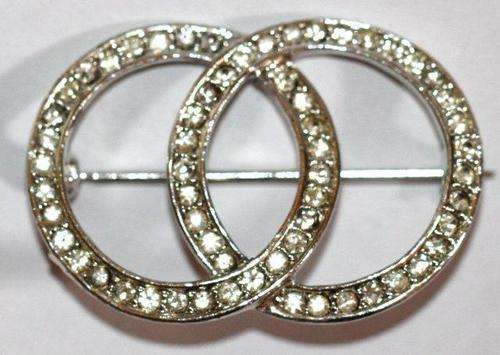 SPARKLING RHINESTONE BROOCH - VINTAGE