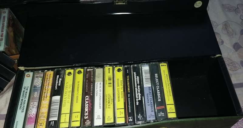 15 x Classical Music tapes in cassette case - Various Artist - CASSETTES