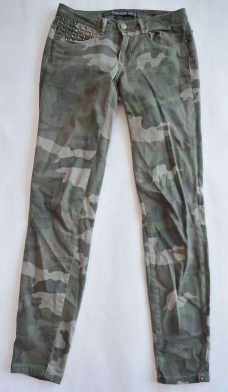FAB ZARA ARMY JEANS!