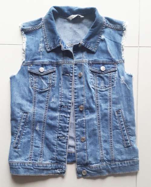 CUT OFF JEANS JACKET