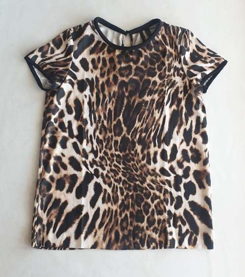 GREAT ANIMAL PRINT TOP FROM MANGO!