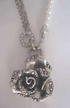 LOVELY TIBETAN SILVER ROSE PENDANT NECKLACE!!