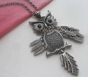 PRETTY DANGLING FASHION OWL NECKLACE!! **free earrings**