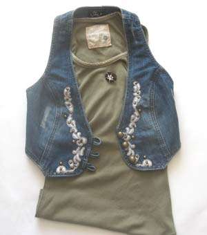 FABULOUS KHAKI TOP,DENIM WAISTCOAT AND CRYSTAL RING COMBO!!