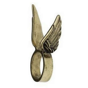 LOVELY RETRO ANGEL WINGS RING!!!