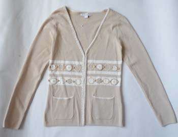 LOVELY CAMEL AND WHITE QUEENSPARK CARDIGAN!!