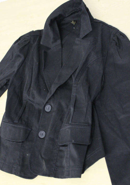 Ladies Large Thin Jacket (A Small Large Fit)