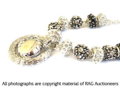 Lauren Michelle Collection Glitzy Troll Bead Necklace