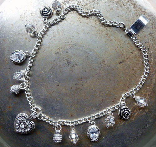Lauren Michelle Collection Detachable Heart Necklace