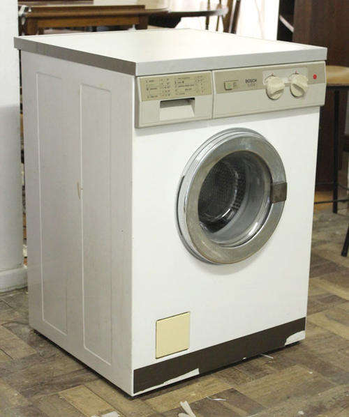 Older Bosch Washing Machine (Working)