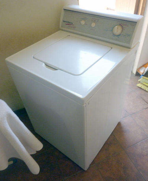 Speed Queen Washing Machine (FAULTY)