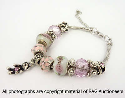 Lauren Michelle Collection Snake Chain Troll Bracelet