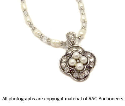 Lauren Michelle Collection Swarovski and Freshwater Pearl Necklace