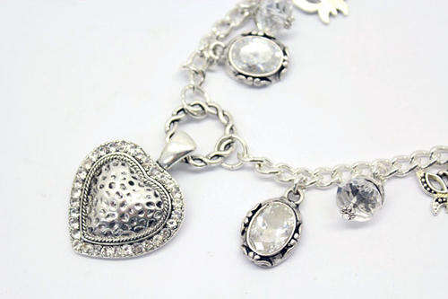 Lauren Michelle Collection Pewter Heart Pendant Necklace