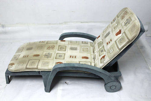 Lounger and Cushion (2 Up for Grabs!!!)