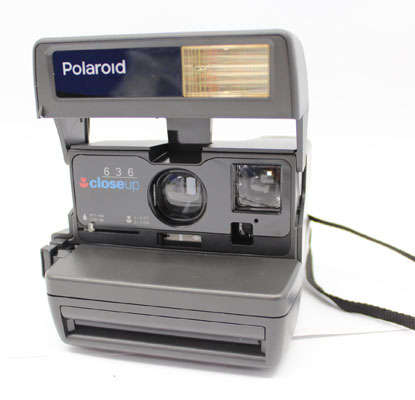 Polaroid 636 CloseUp Instant Film Camera