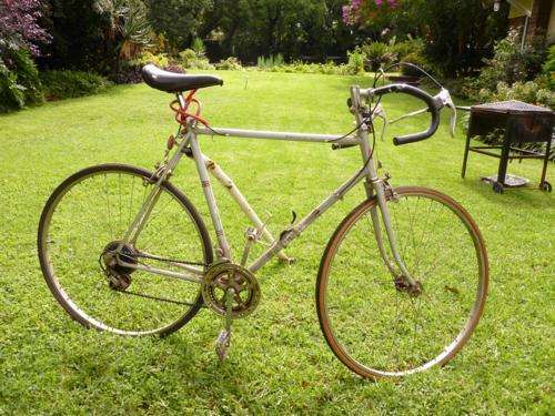 SUMMIT Road Bicycle