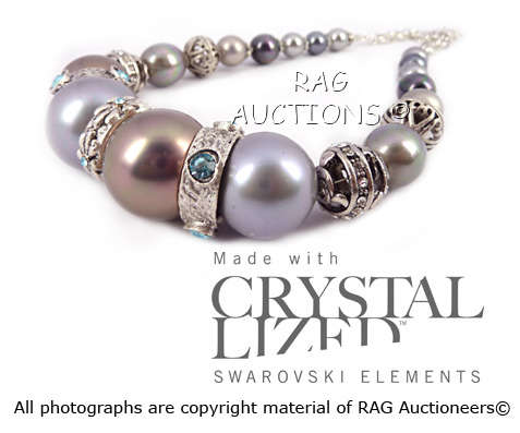 **950** GENUINE SWAROVSKI Antique Pearl Necklace (SPRING COLLECTION)