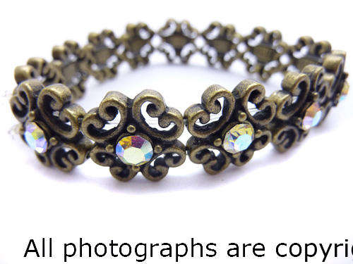 **R200** Diamante Stretch Bracelet