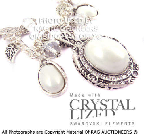 **R780** Pearl Pendant Necklace