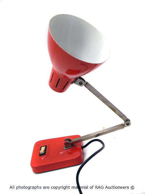Wall Lamp to be Repaired
