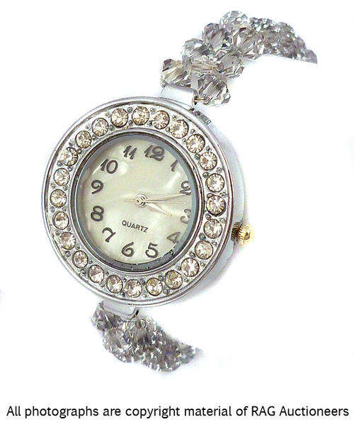 **R500** Lauren Michelle Collection Swarovski Comet Argent Light Watch