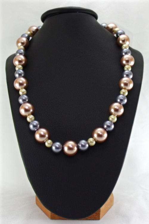 51cm SABAVASI and SWAROVSKI PEARL NECKLACE designed by: Cooper & Lombard Jewellry