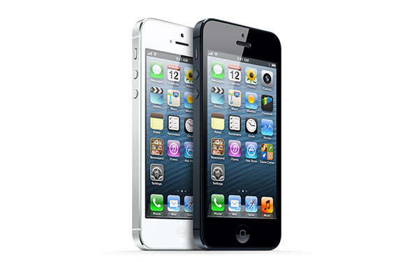 The NEW iPhone 5 32GB White FACTORY UNLOCKED for SEE358