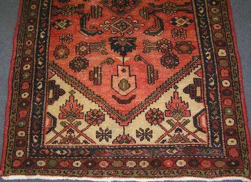 PERSIAN HANDWOVEN HAMADAN CARPET 3.07M X 1.06M