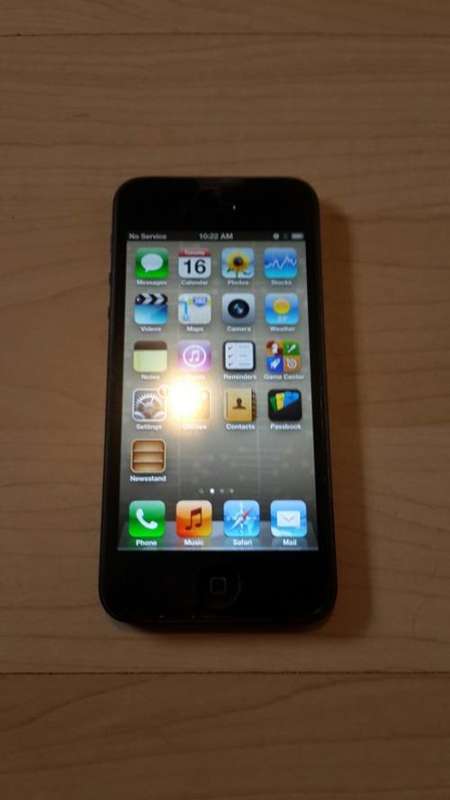 Apple iPhone 5 16GB Black