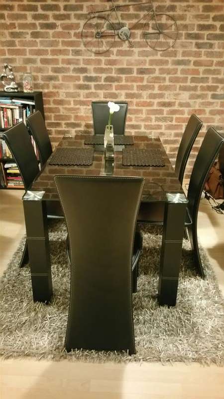 Elegant Dining Table